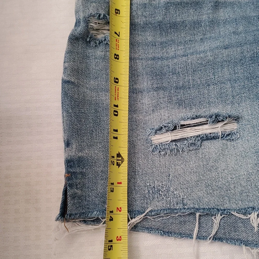 Blank NYC Bahama Mama jean short size 30 - Picture 4 of 14